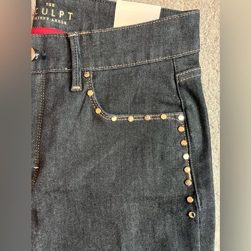 White House Black Market Sculpt skinny jeans 6 Short New With Tags